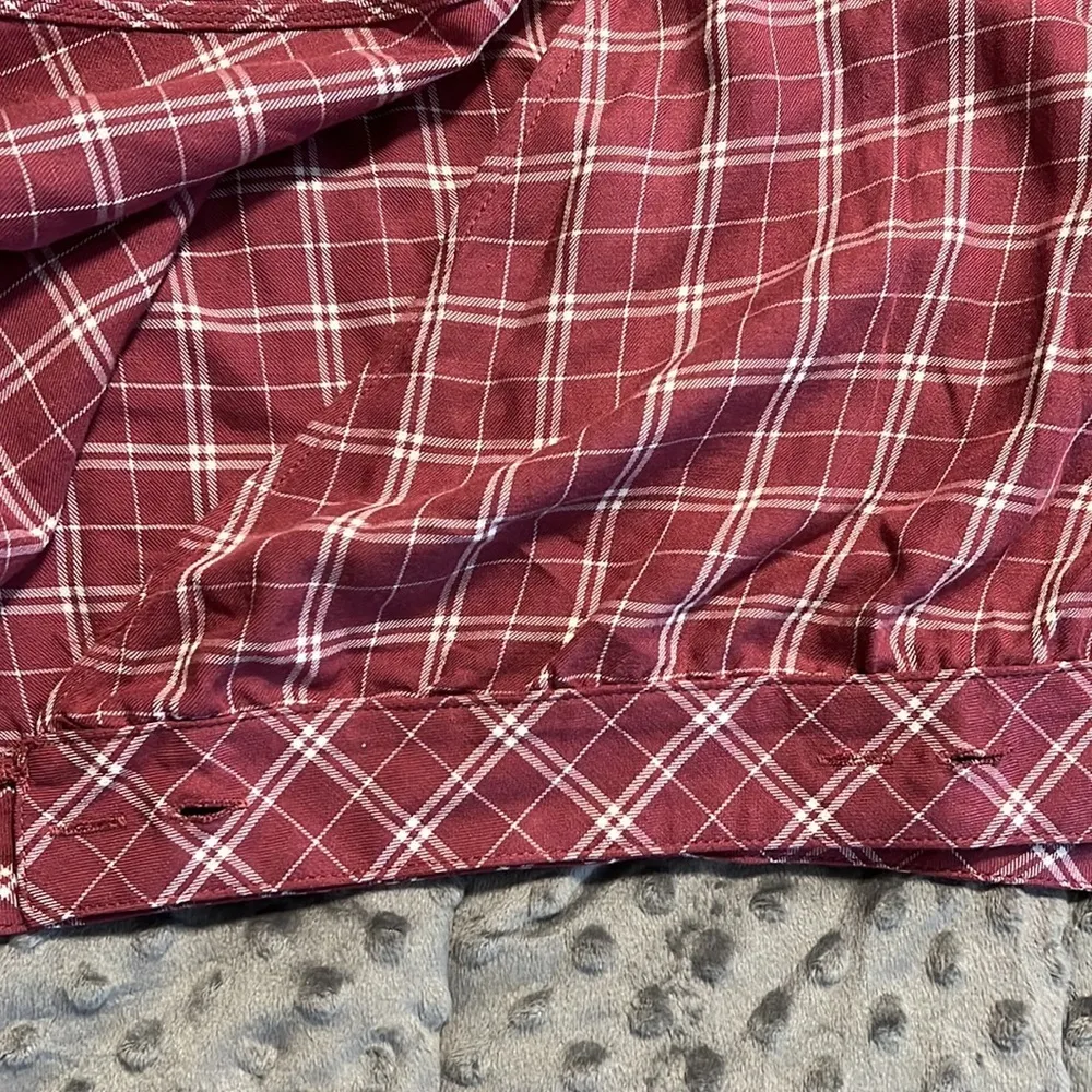 Abercrombie & Fitch medium v neck long sleeve wrap top button closure tie sides - Image 13