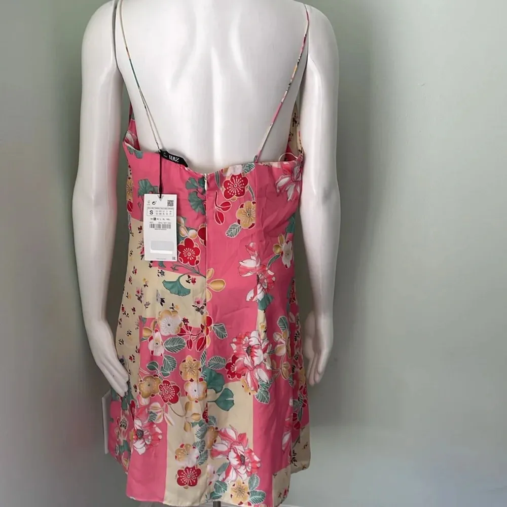 Zara Satin Effect Print Dress Small NEW w/flaw - Image 9