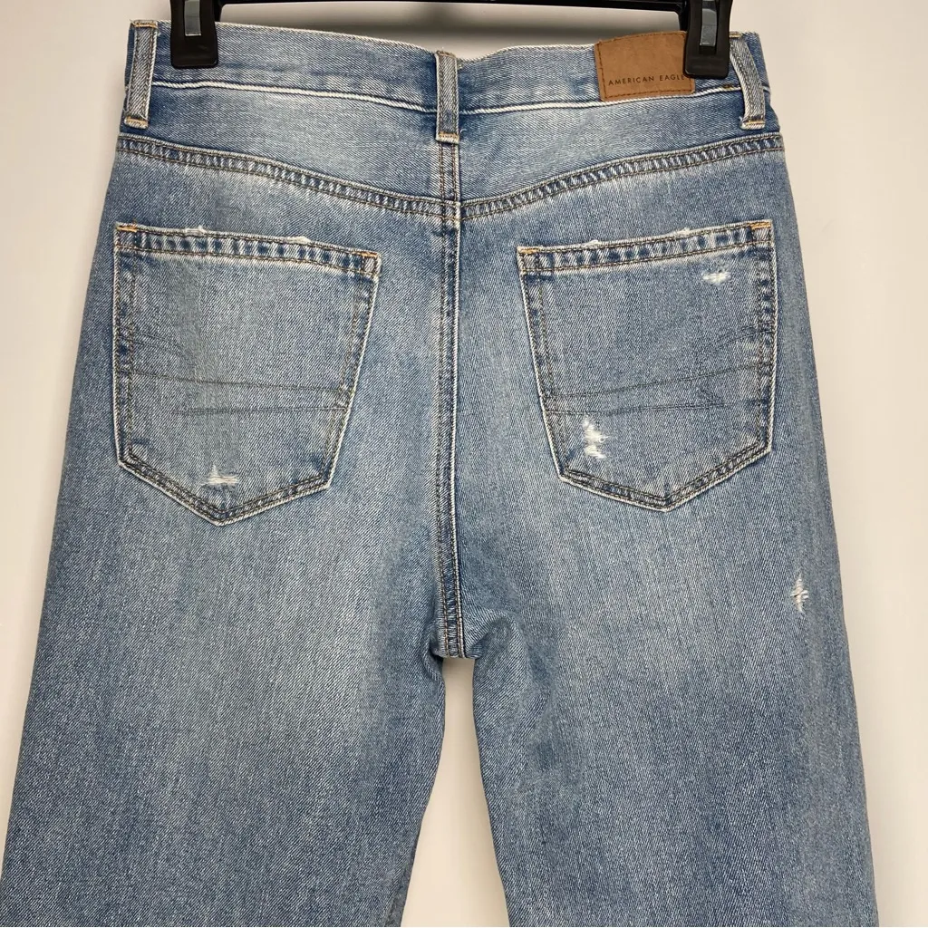 American Eagle Medium Wash Mom Jeans High Rise Distressed Ripped Size 2 Long - Image 6