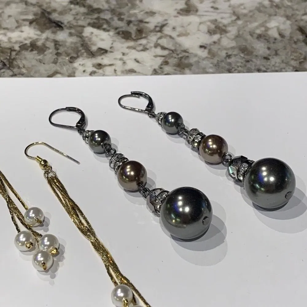 Lot Of 4 Costume Earrings Long Dangle Drop - Image 9