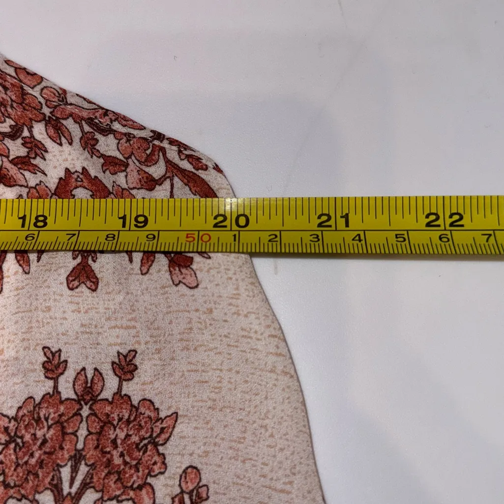 BKE Boutique Floral Handkerchief Hem Flowy Tank  Beige Pink Blouse Brown Boho L - Image 7