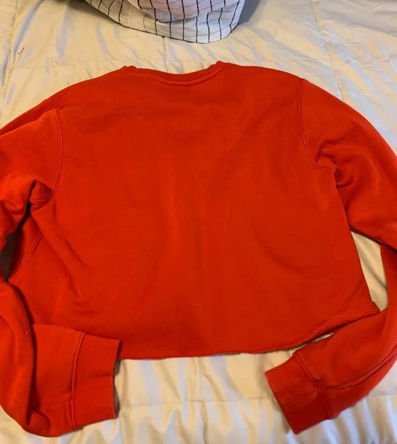 Nike Cropped Crew Neck - Image 2