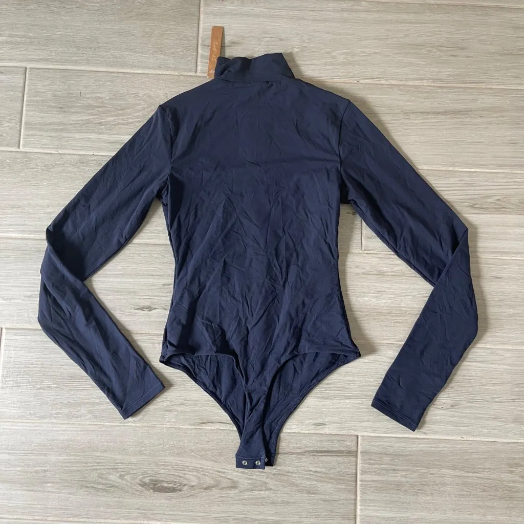 NWT SKIMS FITS EVERYBODY ZIP FRONT BODYSUIT - M - Image 4