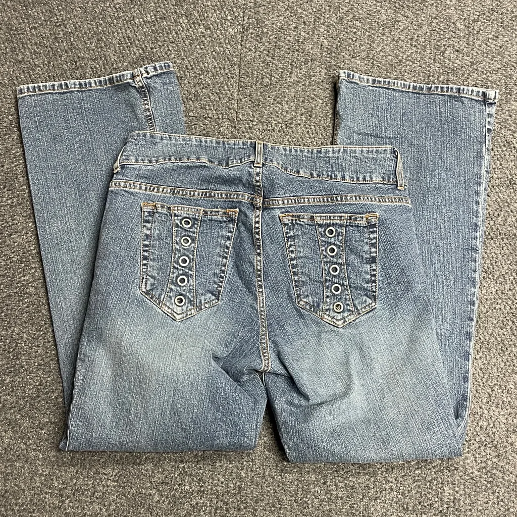 Vintage LEI Ashley womens low rise grommet jeans size 16 Y2K 90s Bootcut slim Blue - Image 2