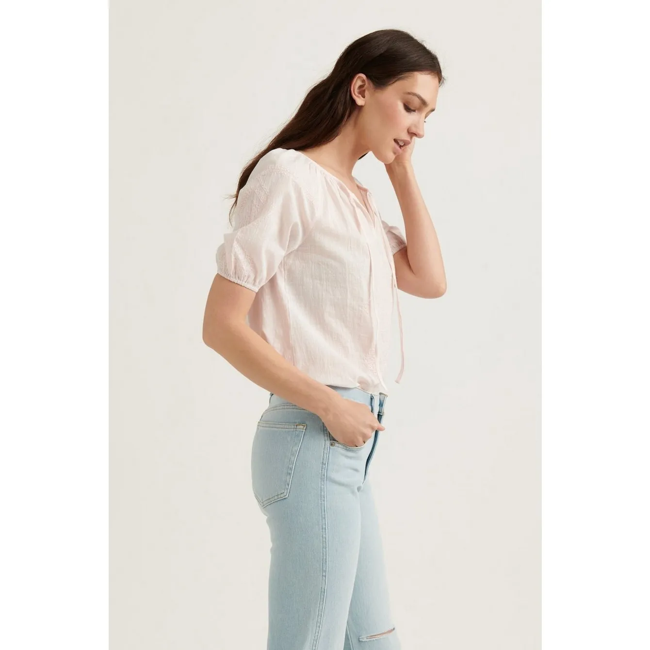 Lucky Brand Embroidered Pink Peasant Top Size Medium‎ - Image 3