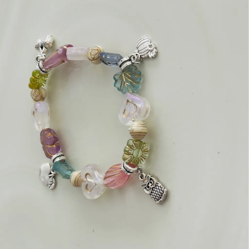 Charming Silver and Gold Beaded Bracelet - Image 3