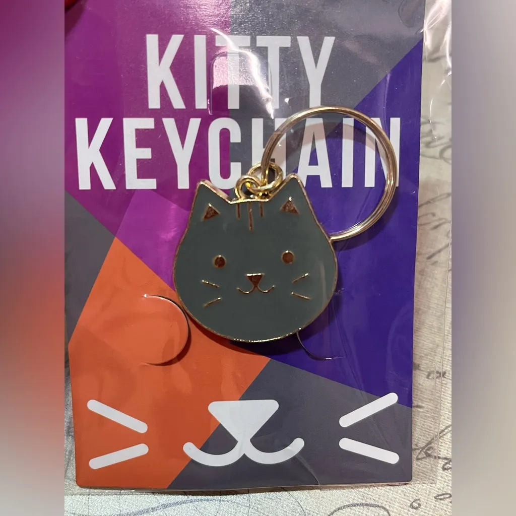 Kitty Cat Keychain Gold - Image 2