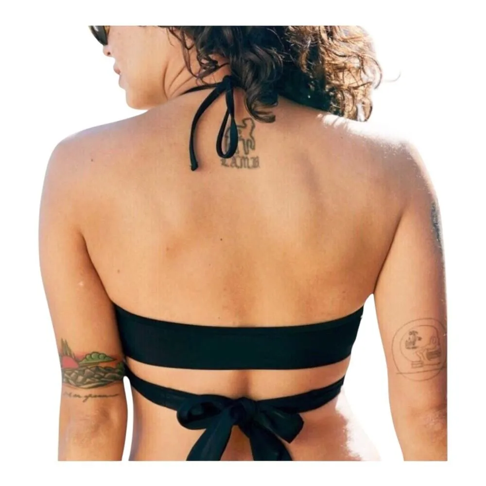 Aerie NWT Stylish Wrap Around Criss Cross Halter Bikini Top Black Size Small - Image 2