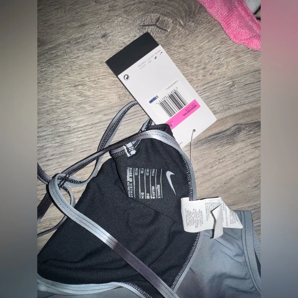 Nike NEW Nike Hydrastrong SWIM one piece competitive Swim suit 32/WMS 6 NWT - Image 2