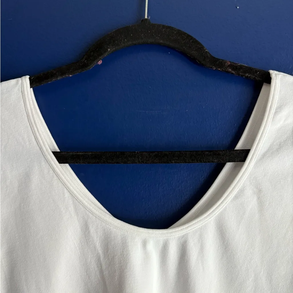 Yelete Classic White Reversible Long Sleeve Top - Image 5