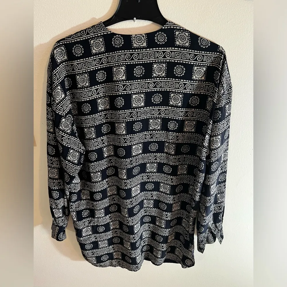 Dana Buchman 100% silk multicolored tunic top Stamped Lightweight blouse Size 12 - Image 4