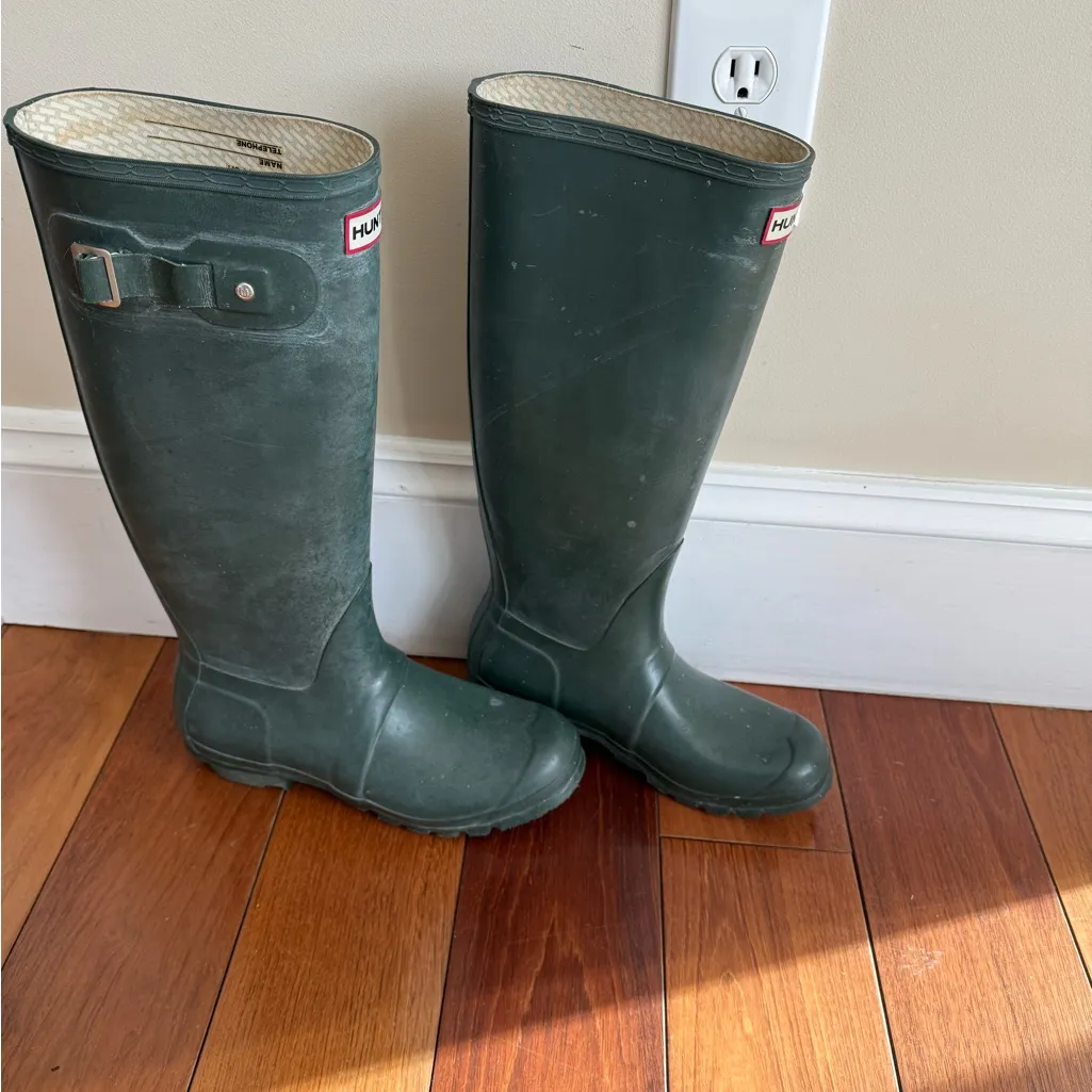 Hunter Long Boots Size 8 men’s/9 women’s dark green Waterproof Rainboots - Image 3