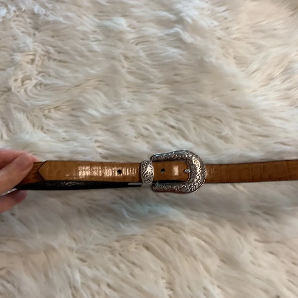 Coldwater Creek Tan  Croc-Embossed Belt with Silver Buckle size 34 BNWOT - Image 8