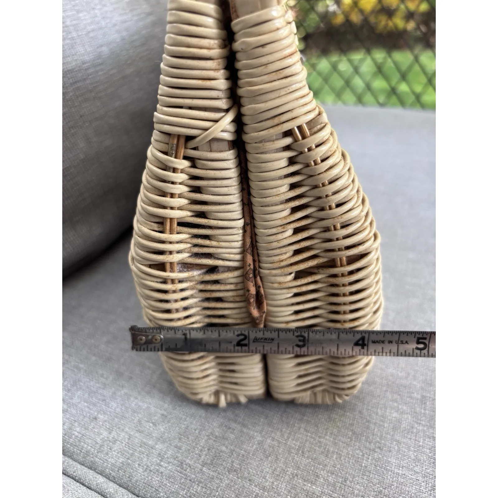 Vintage British Crown Colony Hong Kong Purse Handbag Wicker Rattan 60's White - Image 10