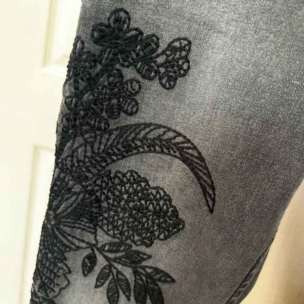 Topshop Moto Jamie high waist ankle grazed grey embroidered jeans - Image 5