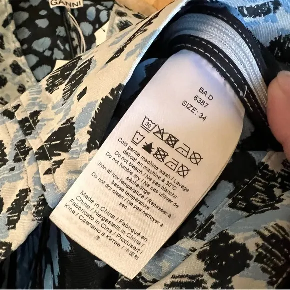 GANNI NWT Jacquard V-Neck Puff‎ Sleeve Blouse in Leopard Print Size 34 XS - Image 11