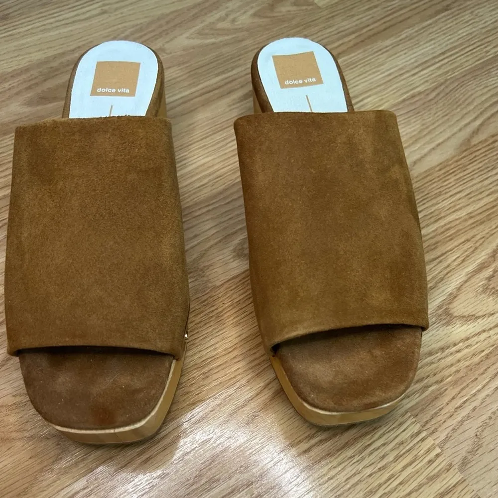 Dolce Vita Dorado Mules NWOB 8.5 - Image 3