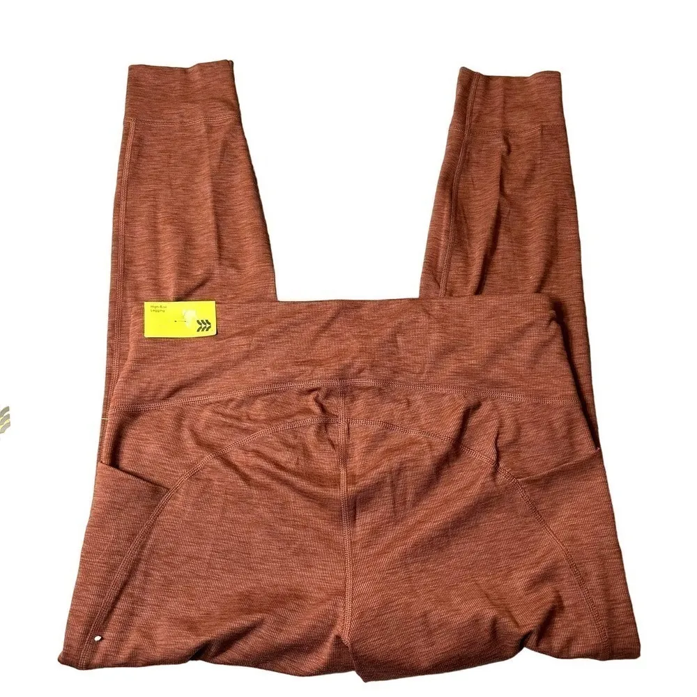 All In‎ Motion Leggings Womens XL Heathered Red Ribbed Pockets High Rise NEW - Image 4