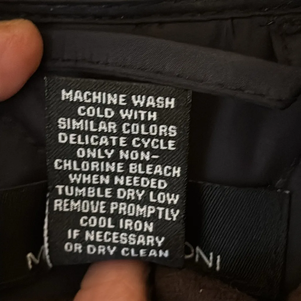 Magaschoni Black Quilted Vest - Image 12