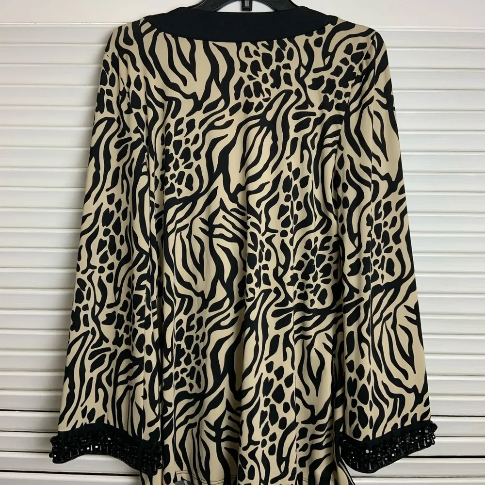 Inc concepts MD 80s leopard print jewel v silk top - Image 3