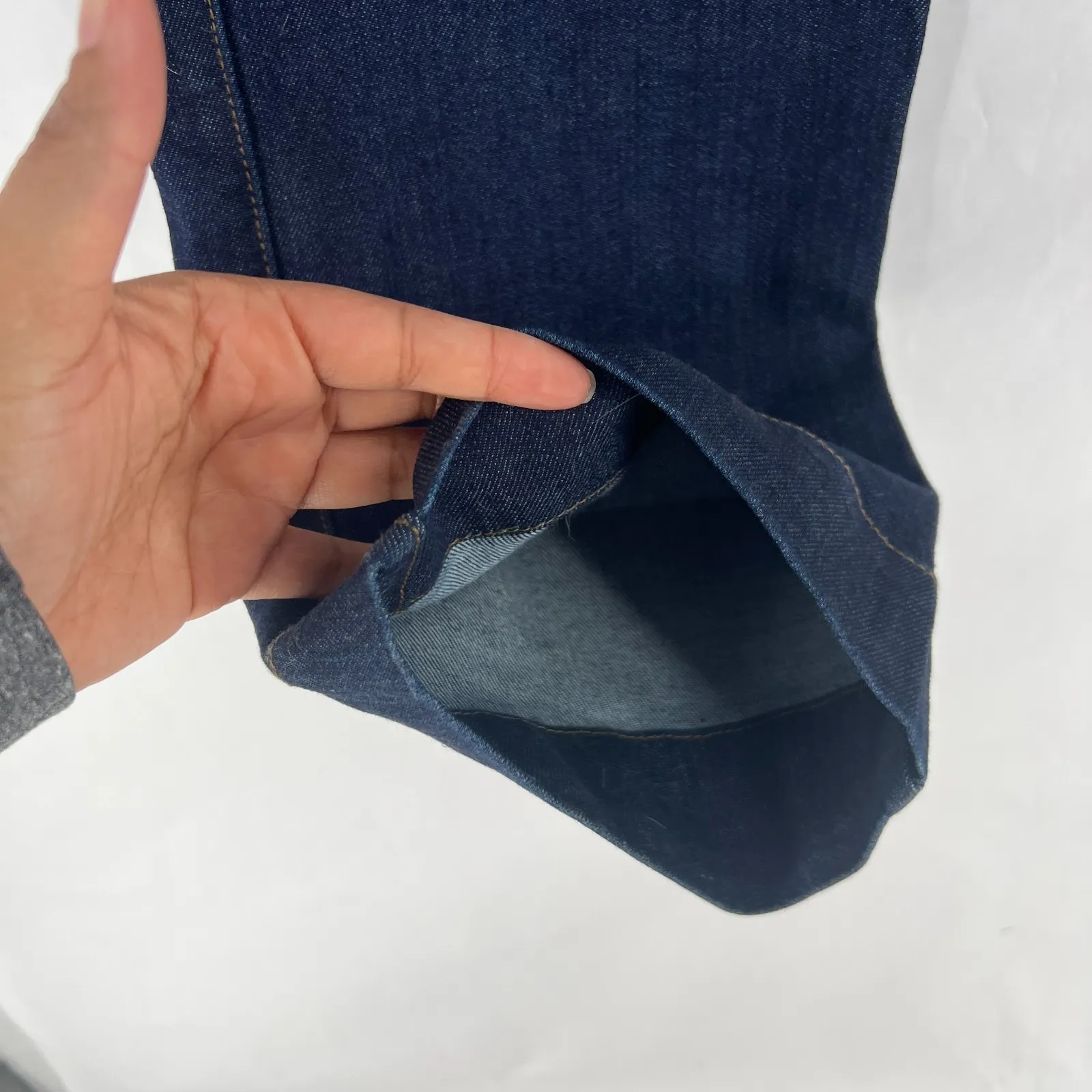 7 for All Mankind Jeans Womens 24 Blue Denim Dark Wash High Rise Bootcut Leg - Image 5