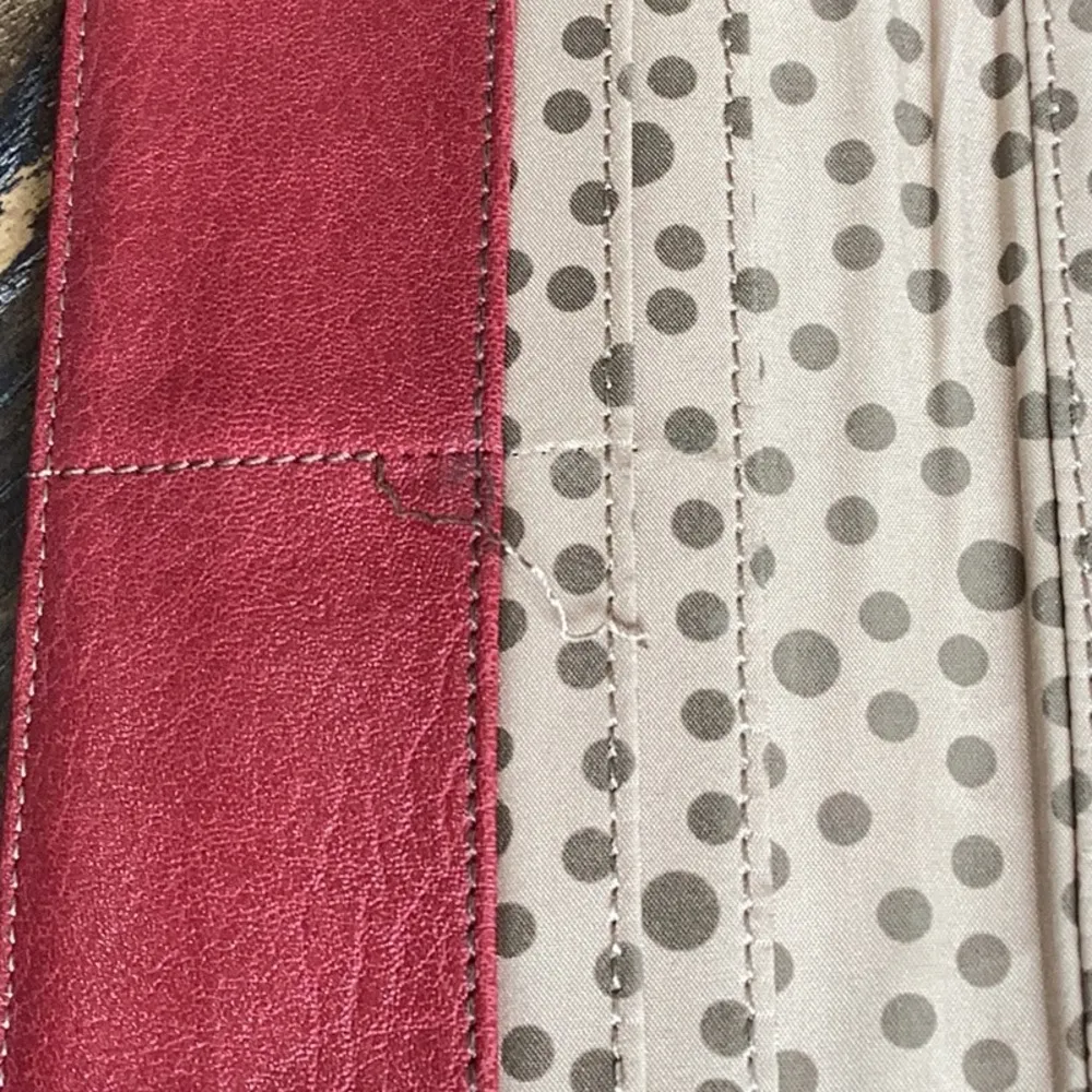 Relic  Red Leather Wallet - Image 5