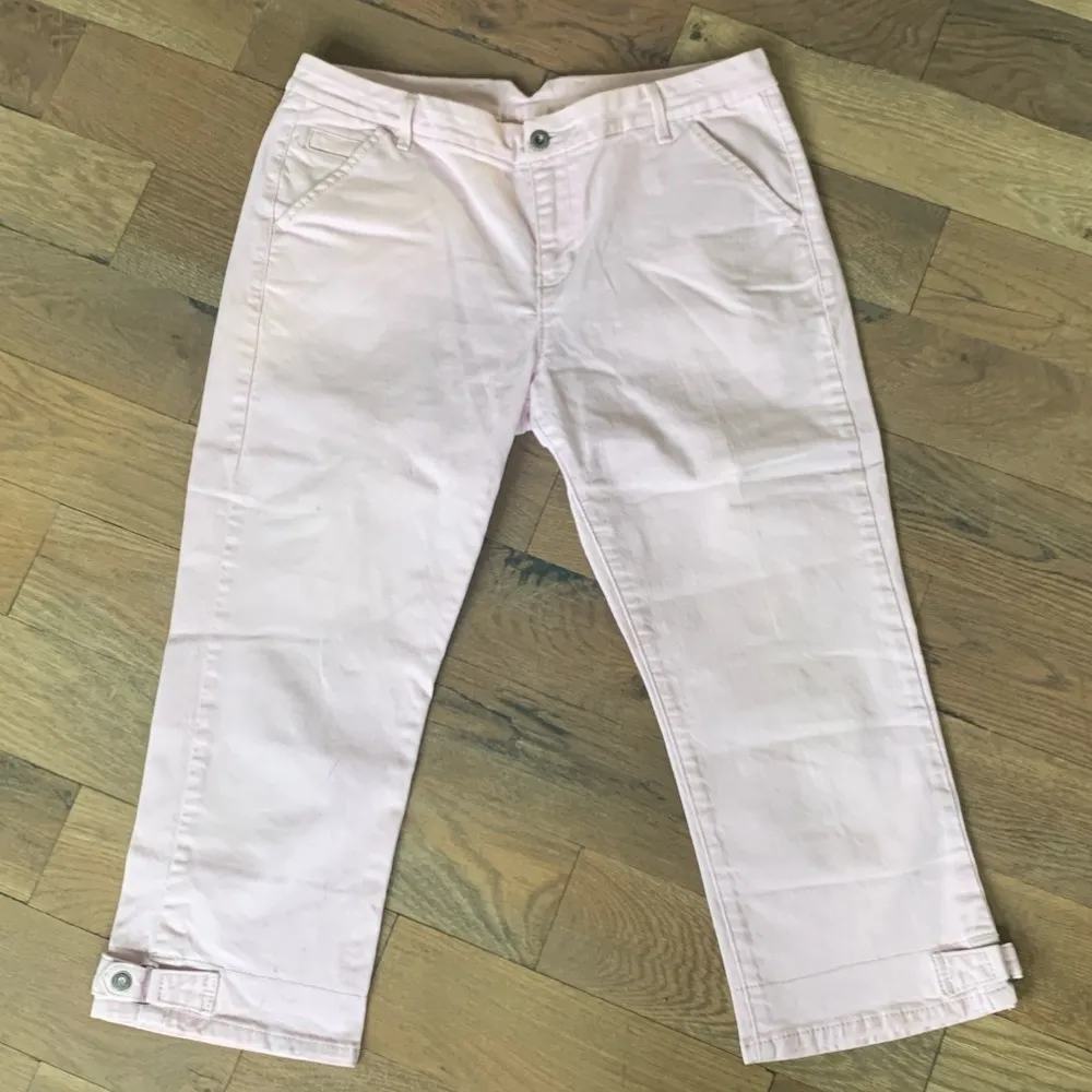 Levi’s Strauss Signature Pink Size 12 Capri Cropped Denim Jeans - Image 3