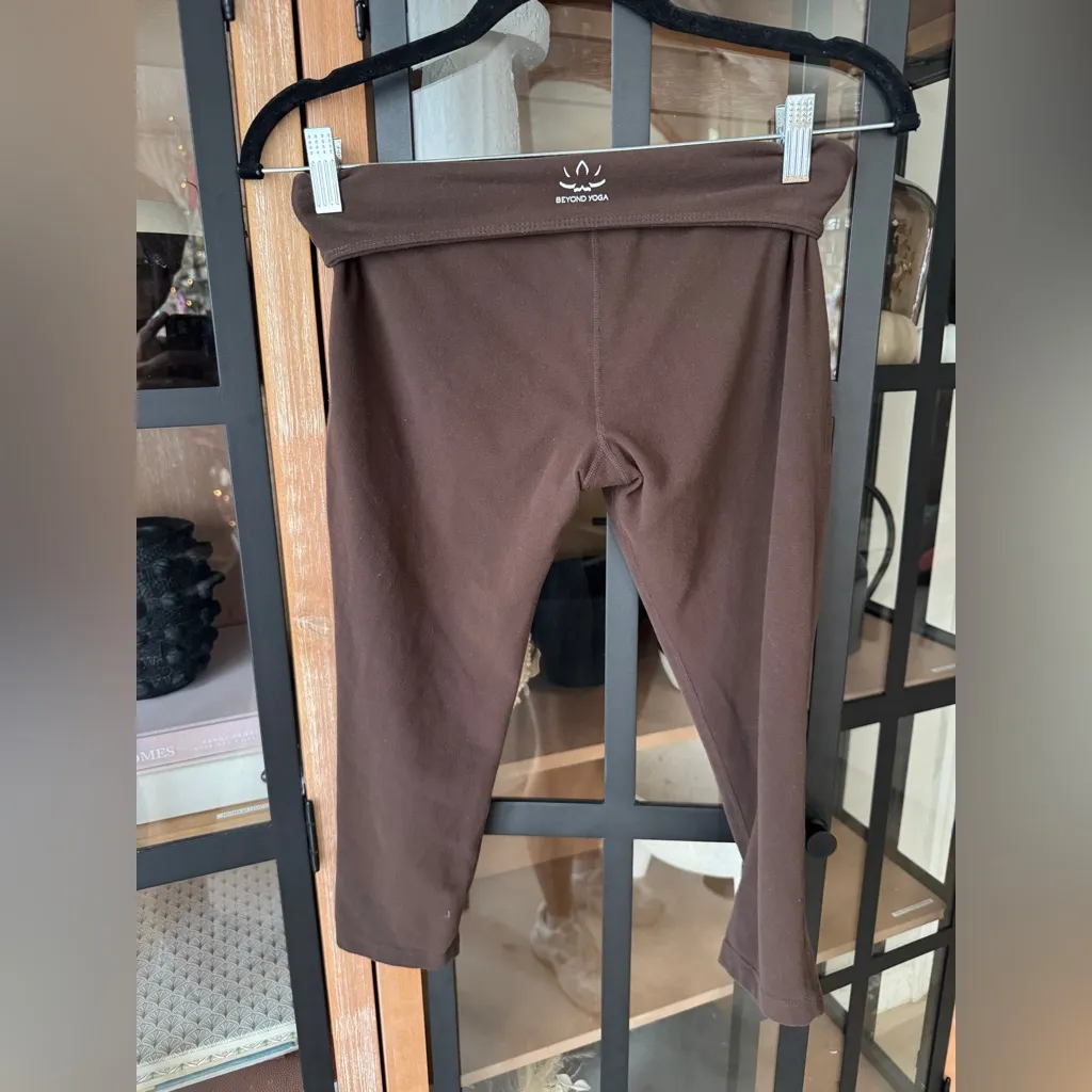 Y2K 2005 Beyond Yoga spacedye capri cropped leggings foldover waistband espresso - Image 8
