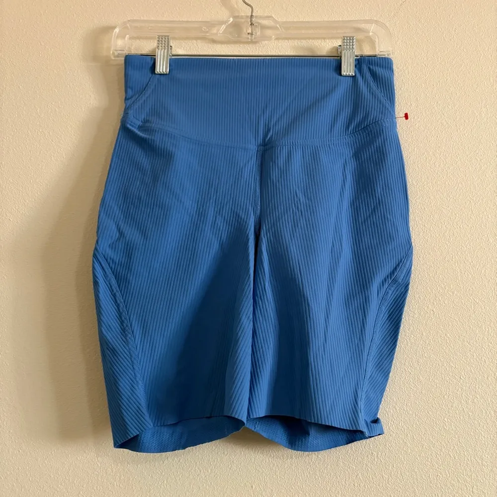 Lululemon Base Pace High Rise Biker Running Short 8" Ribbed Nulux Blue Nile Sz 6 - Image 2