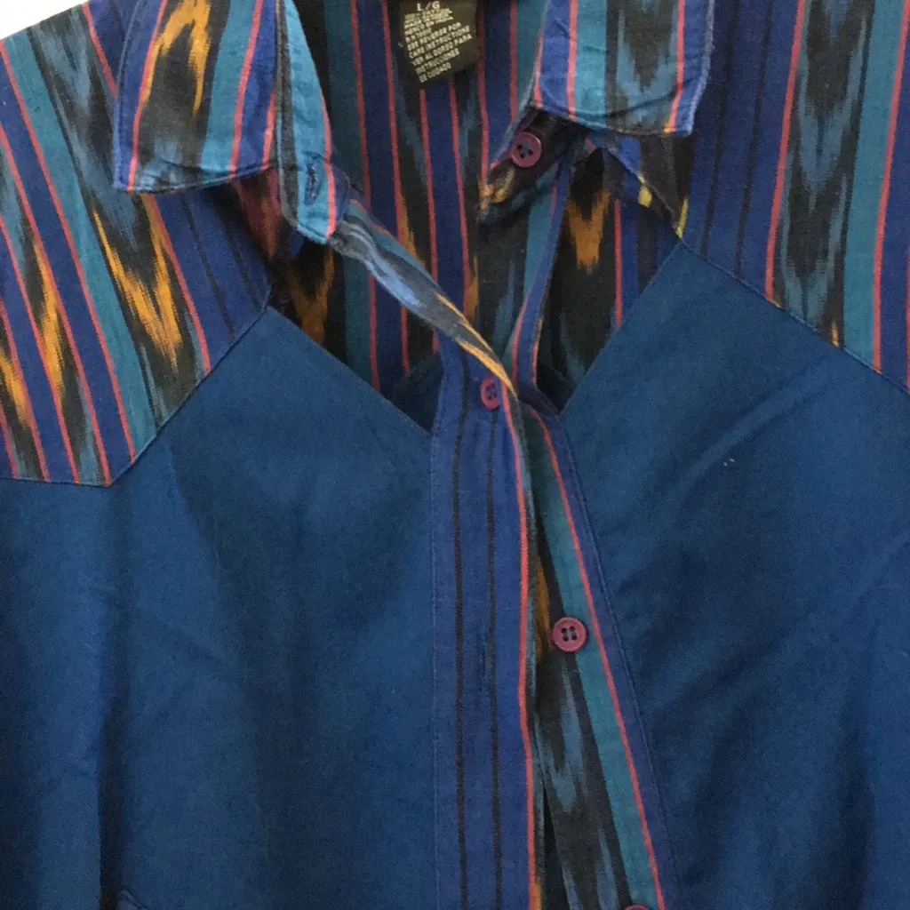 FINAL MARKDOWN Unique ladies ozark mountain blouse large - Image 2