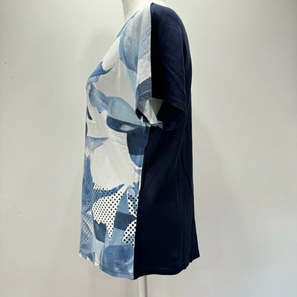 Chico’s Blue Mixed Dot Print Floral Front Short  Dolman Sleeve Tee Size 1/Medium - Image 5