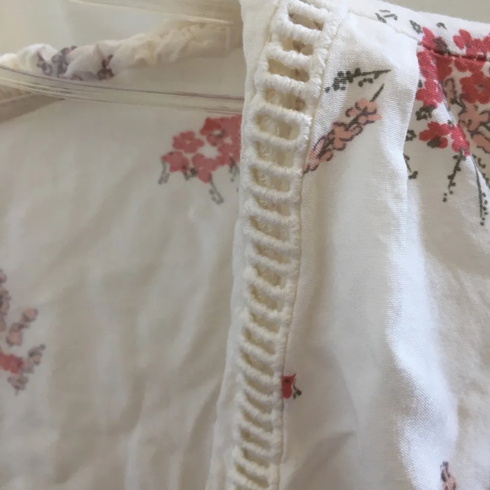 FINAL MARKDOWN Ladies Melrose and market top small - Image 4