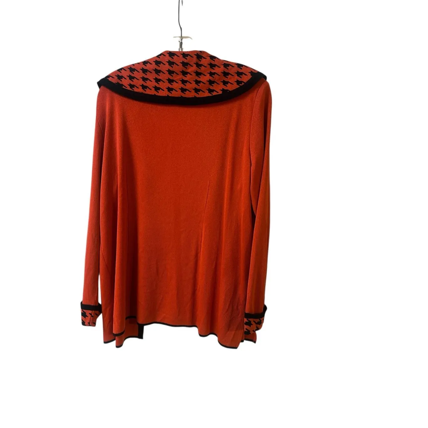 Misook cardigan sweater lightweight red with red & black houndstooth collar sz L - Image 2