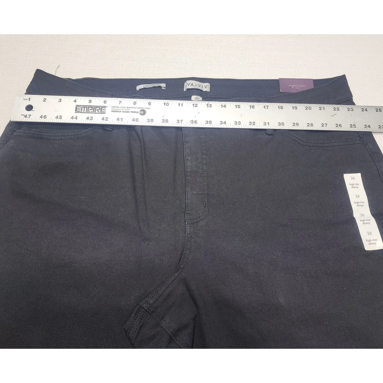 AVA & VIV Women's High rise skinny size 26 W46''x L41'' - Image 5