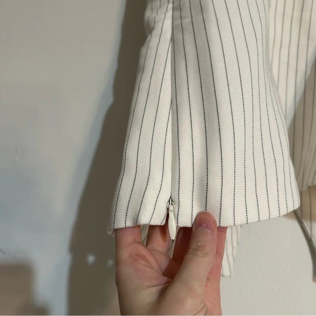 Abercrombie & Fitch Mara Tailored Button Through Tube Top White Striped Small - Image 9