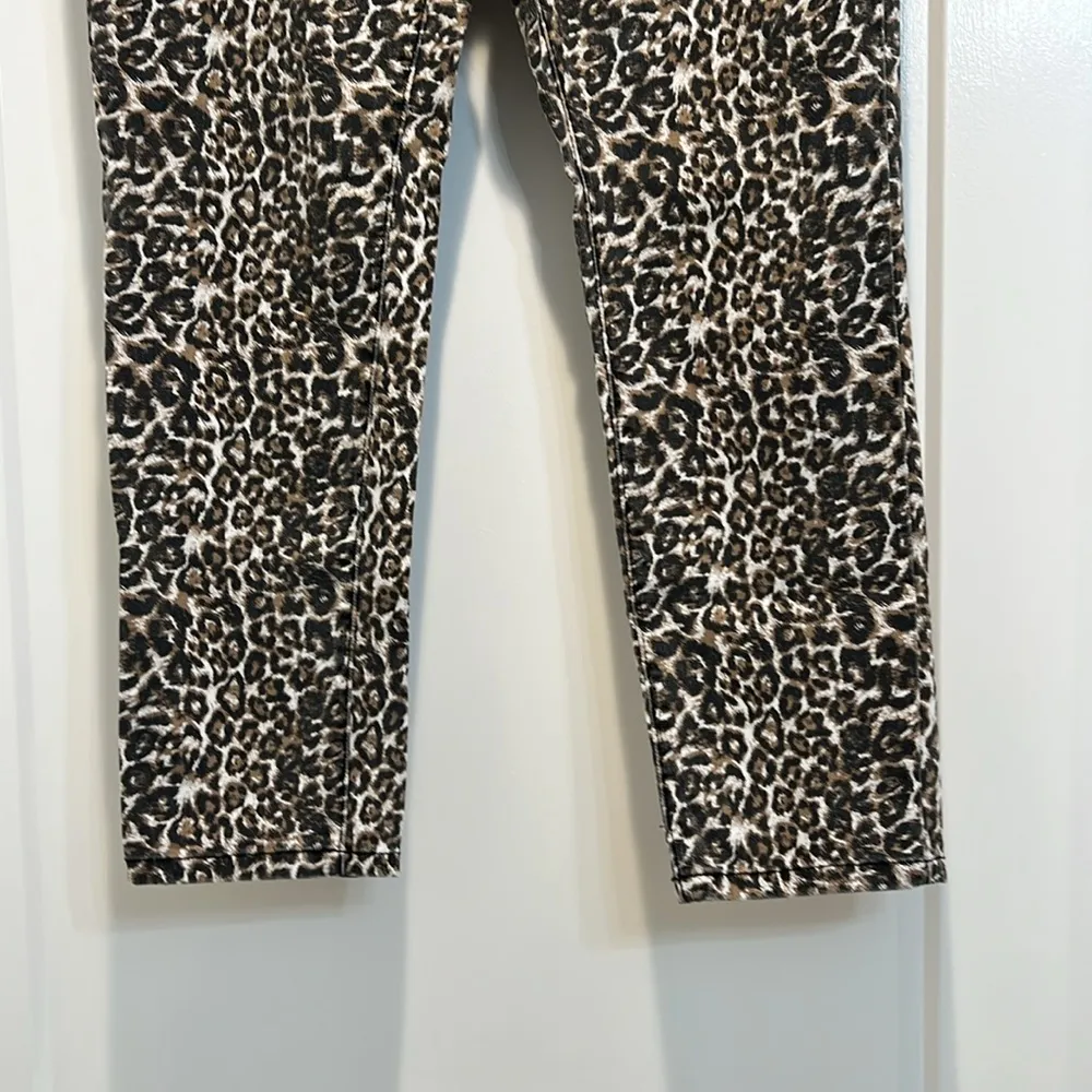 Authentic Icon cheetah print skinny jeans size 30. In great condition! Brown - Image 3