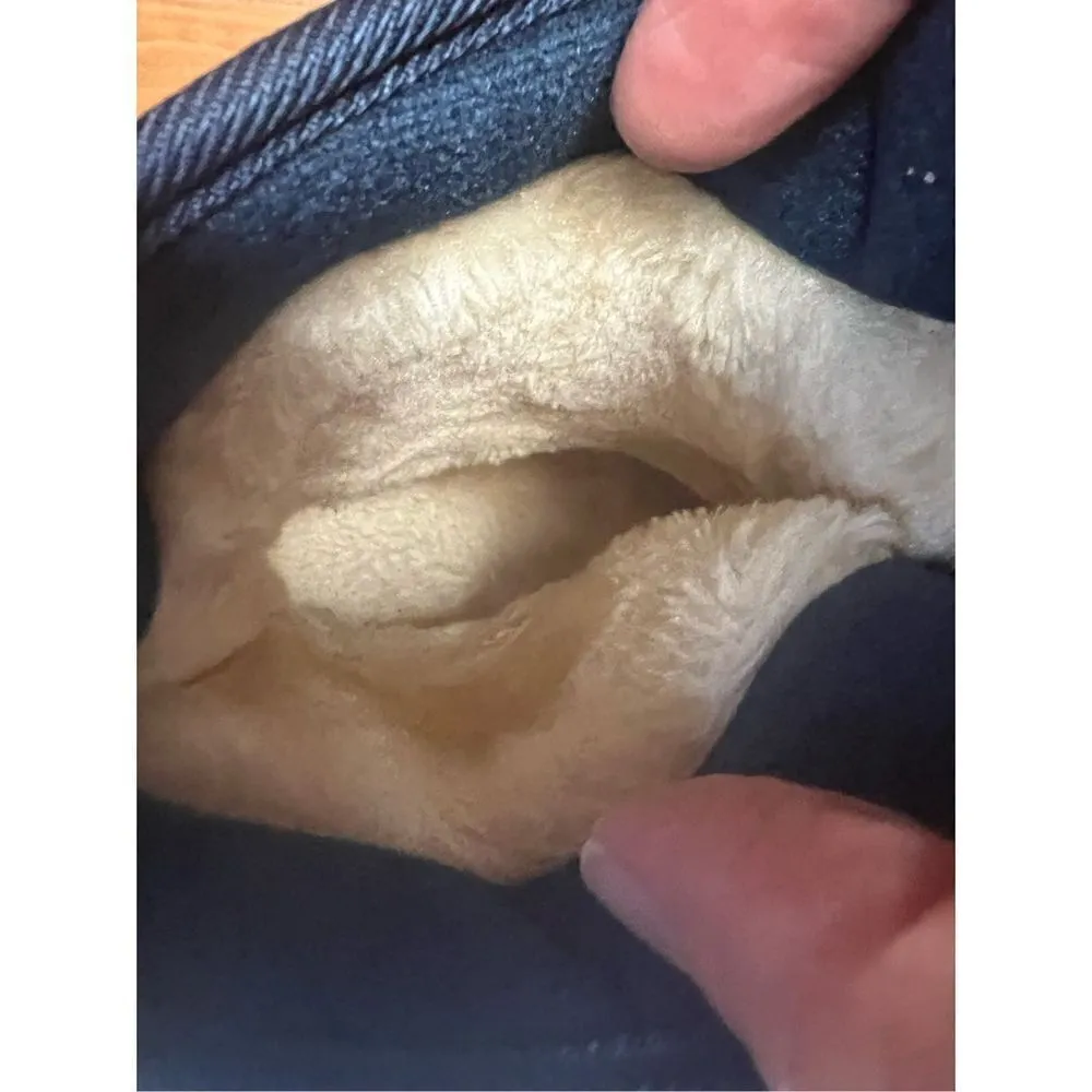 COGA Womens size 36 (US 6) Quilted Camo / Faux Fur Lined Winter Boots Blue - Image 8