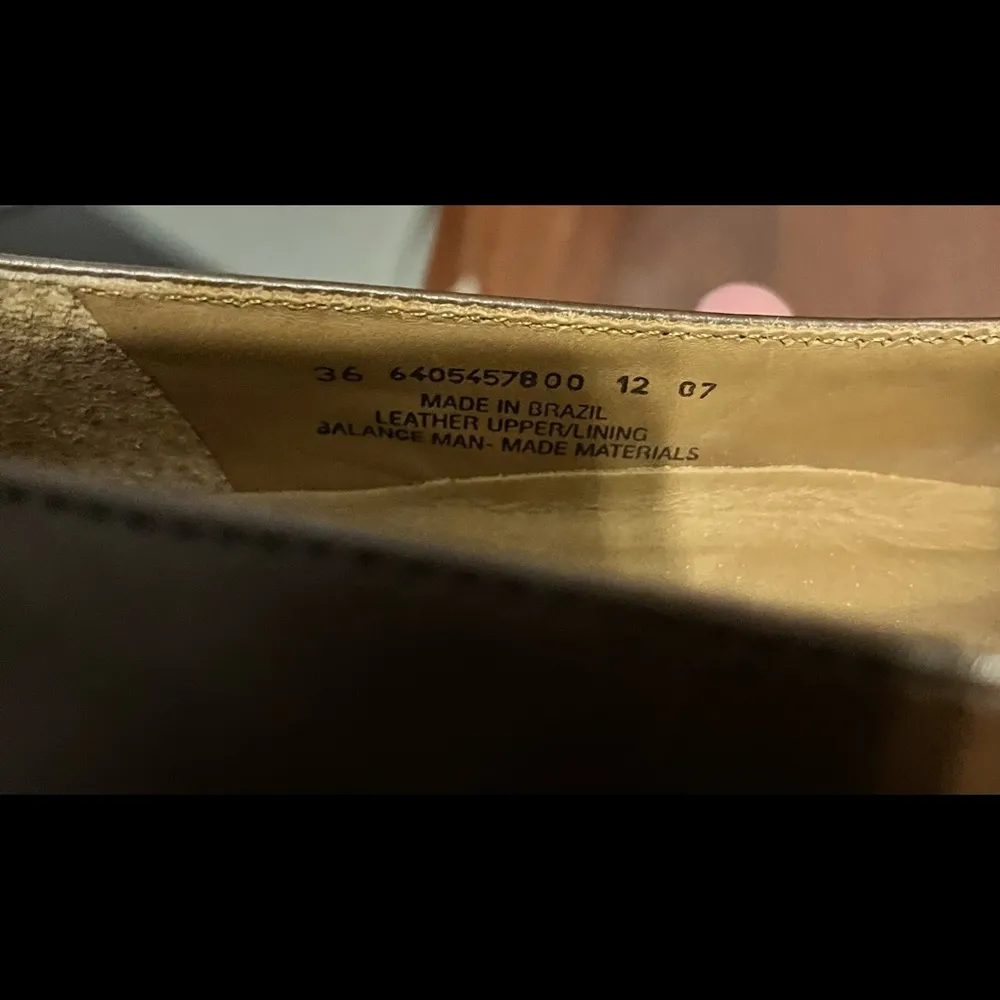 Dansko leather shoes size 5.5 - Image 5