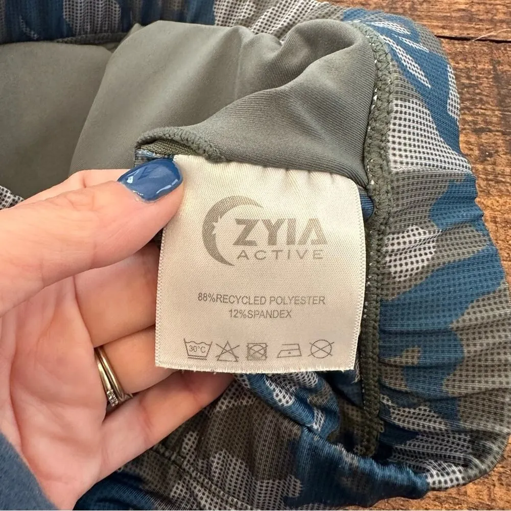 Zyia Active Camo Print Sports Bra - Image 4