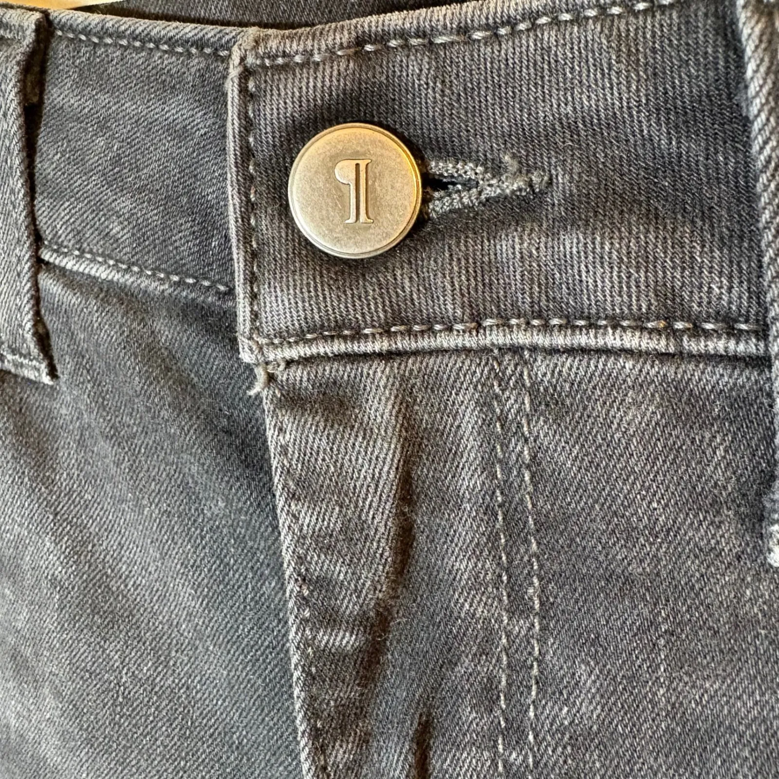 Pilcro and the Letterpress Stet Mid-Rise‎ Skinny Jeans Size 27 - Image 3