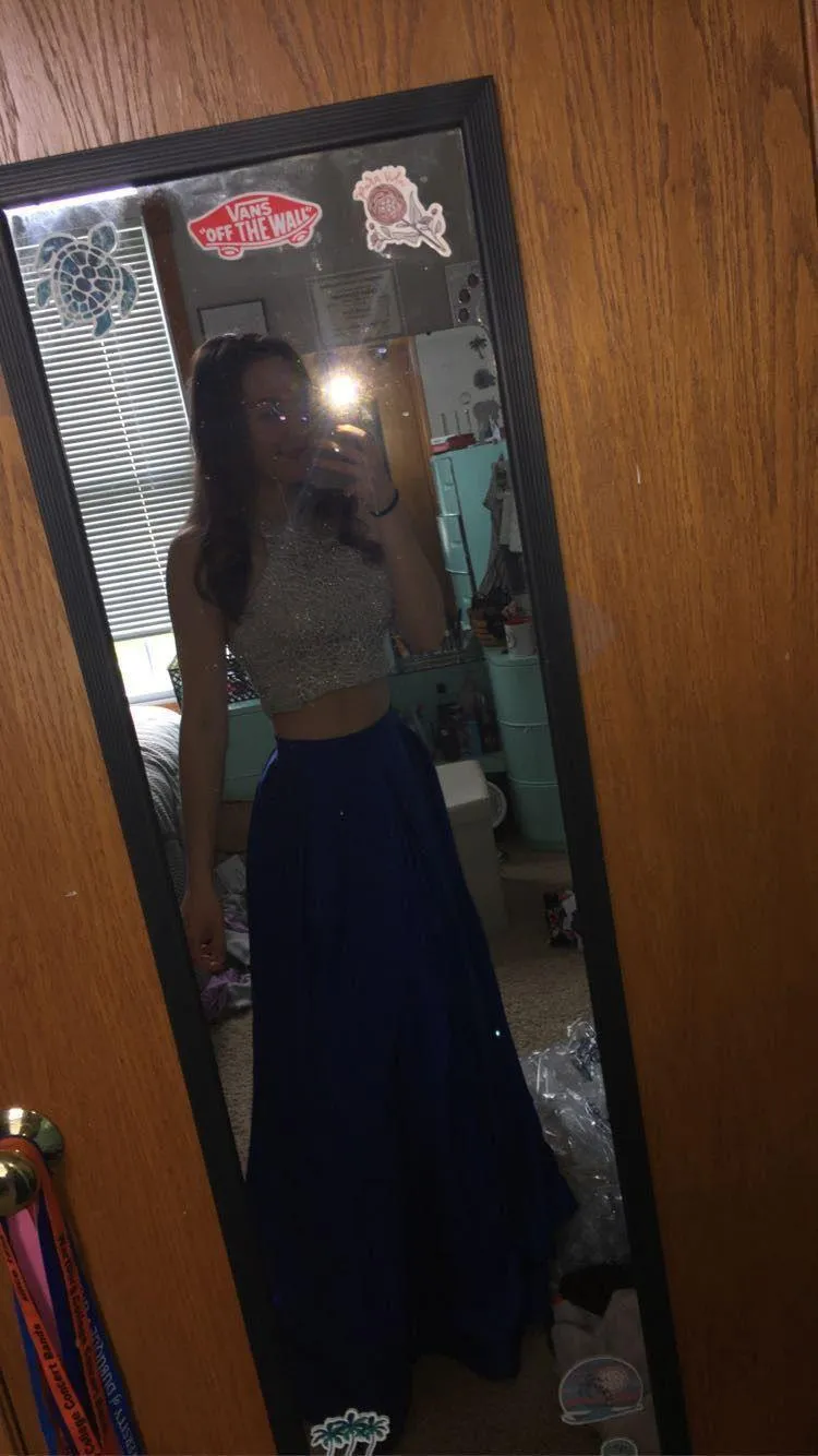 Dillard's Prom Dress - Image 2
