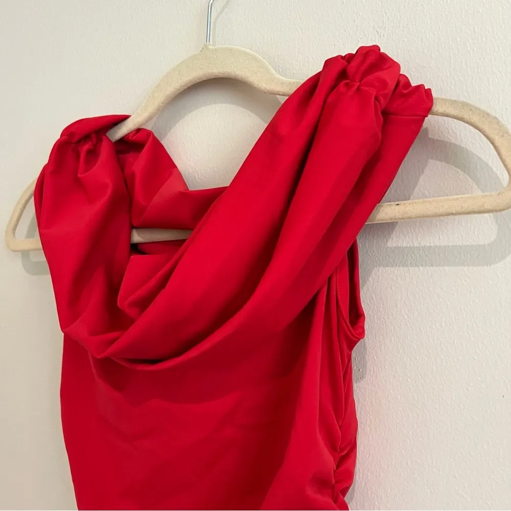 NWT ASOS Missguided Off the Shoulder Red Mini Dress Ruched Size Small - Image 2