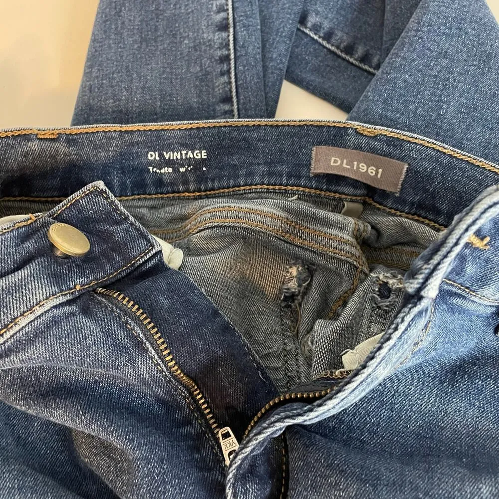 Riley Boyfriend Straight Slouchy Stretch Jeans Lt Seaborn Wash womens 25 - Image 13