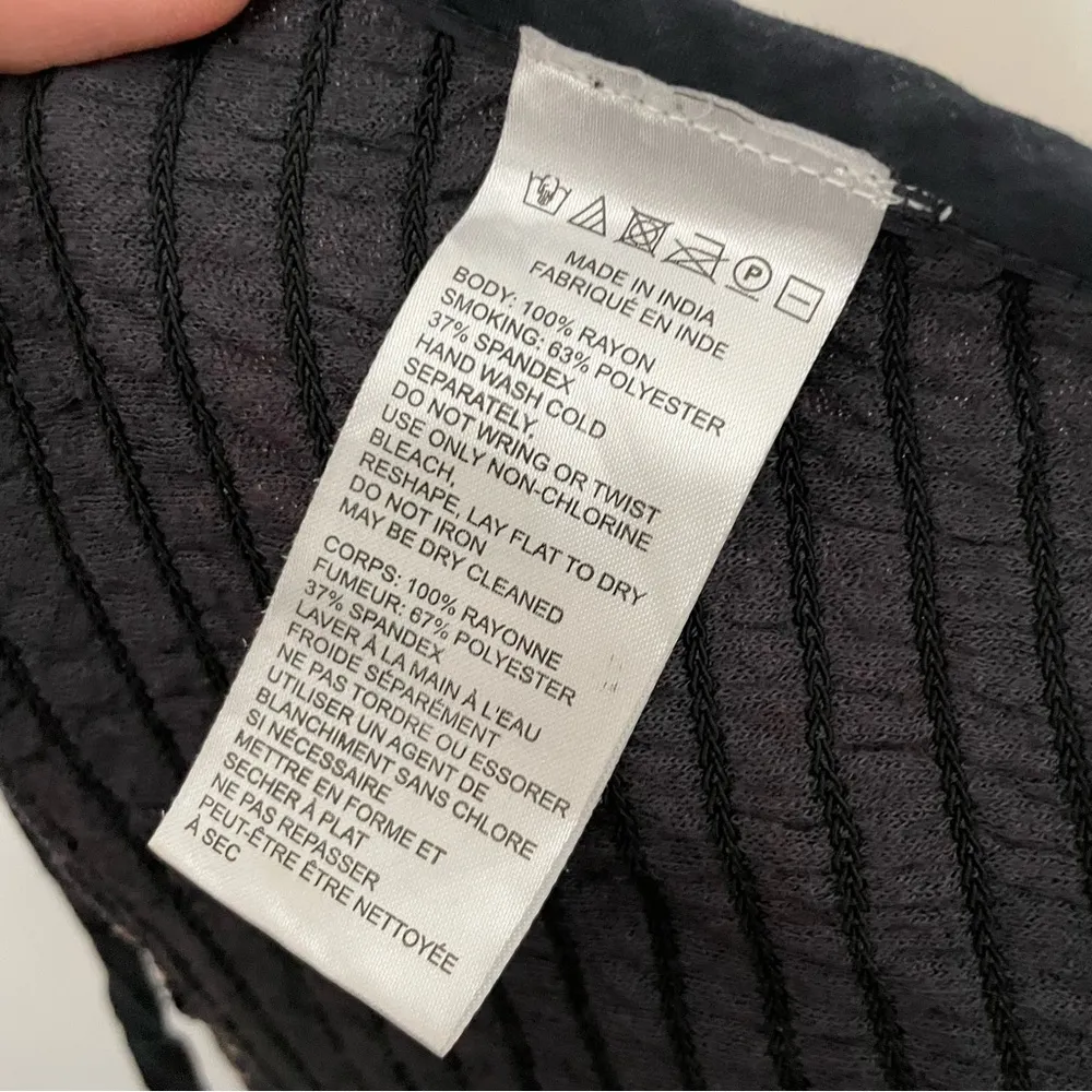 Top Halter Cropped Tie Open Back Backless Floral Print Grey Tan - Image 7