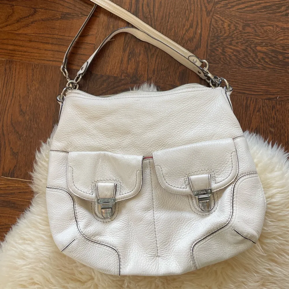 Vtg Coach Poppy Avery hobo/crossbody bag white pebbled leather - Image 3
