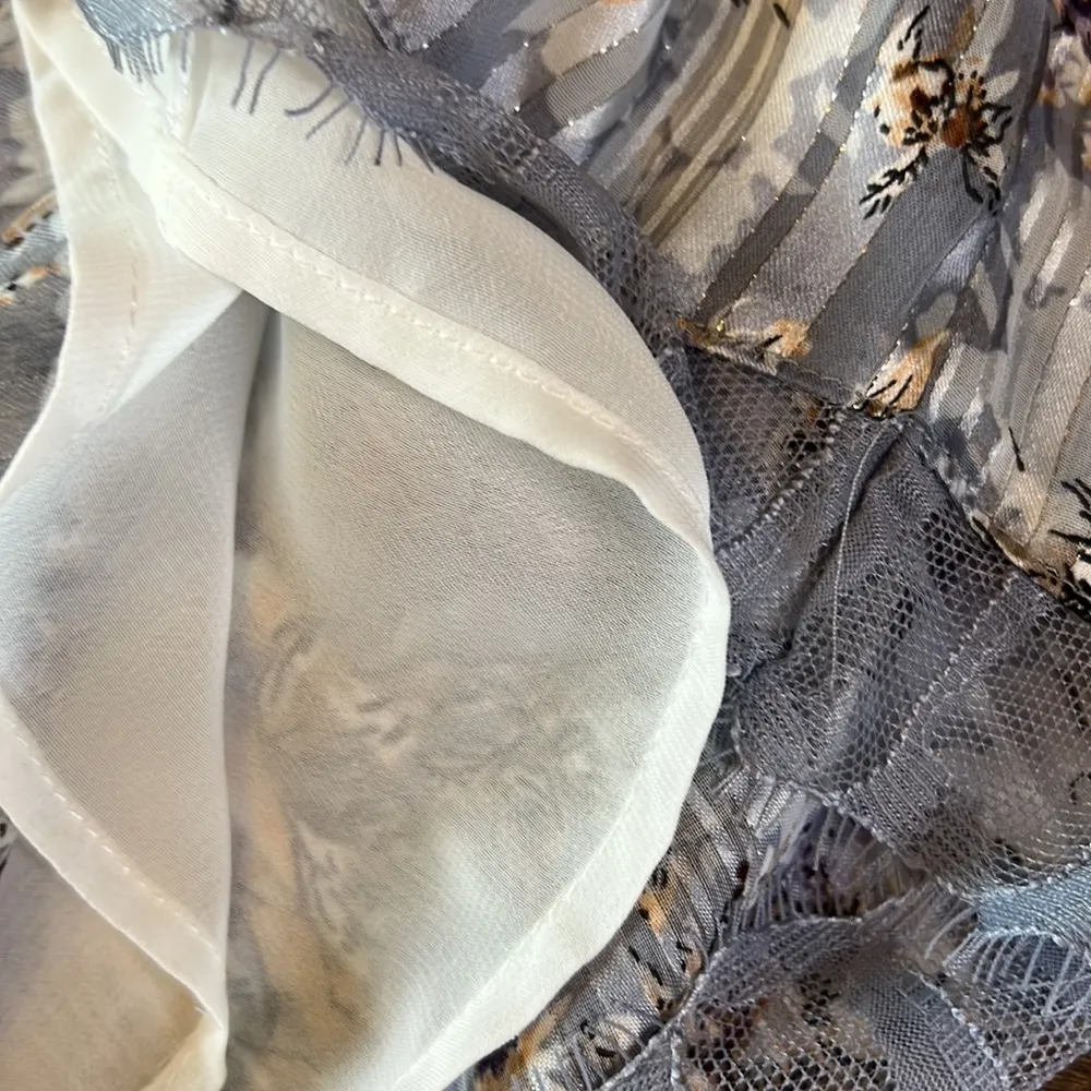 MISS ME Floral Metallic Lace Trim Tank Top Cami Size Medium NWT - Image 10