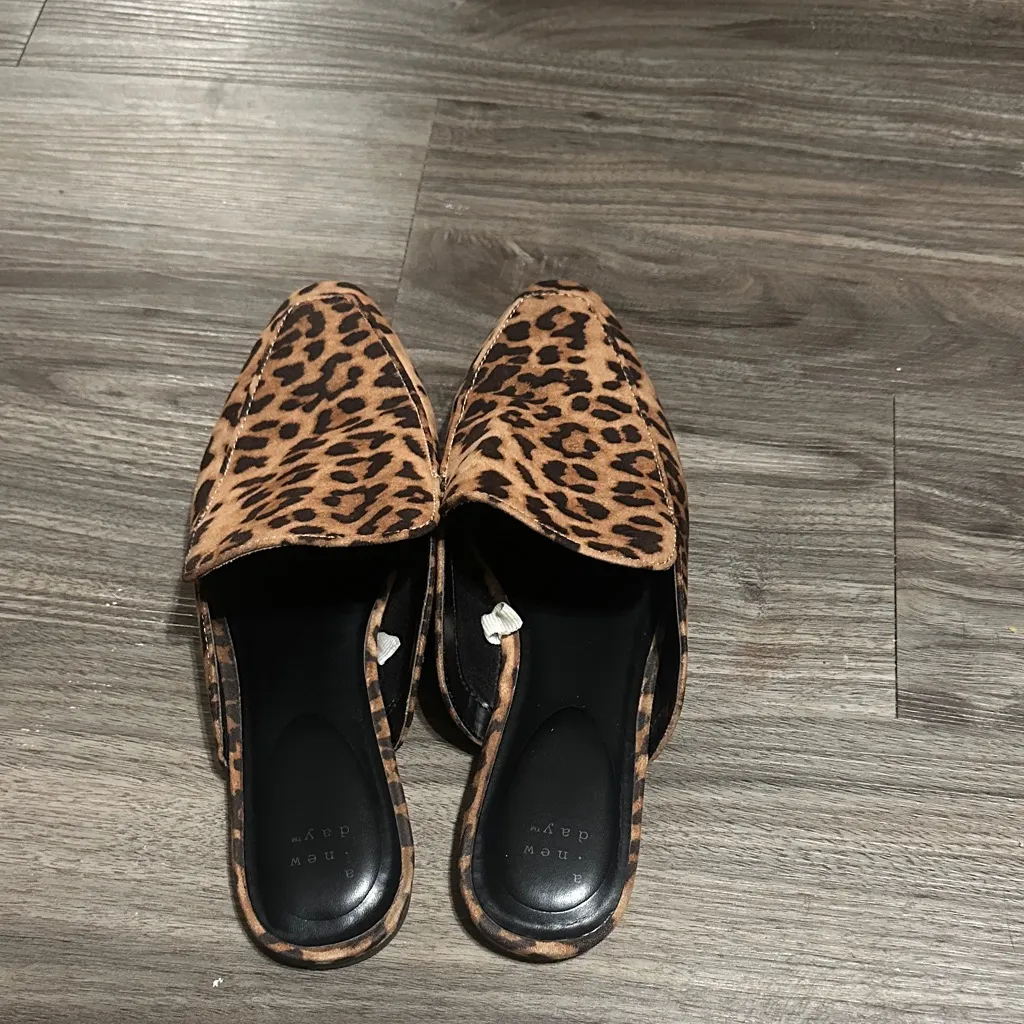a new day Leopard Print Women's Loafers - Image 3