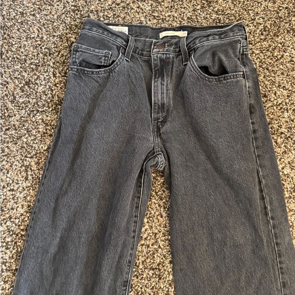 levi’s baggy dad jeans size 27 grey washed black - Image 3