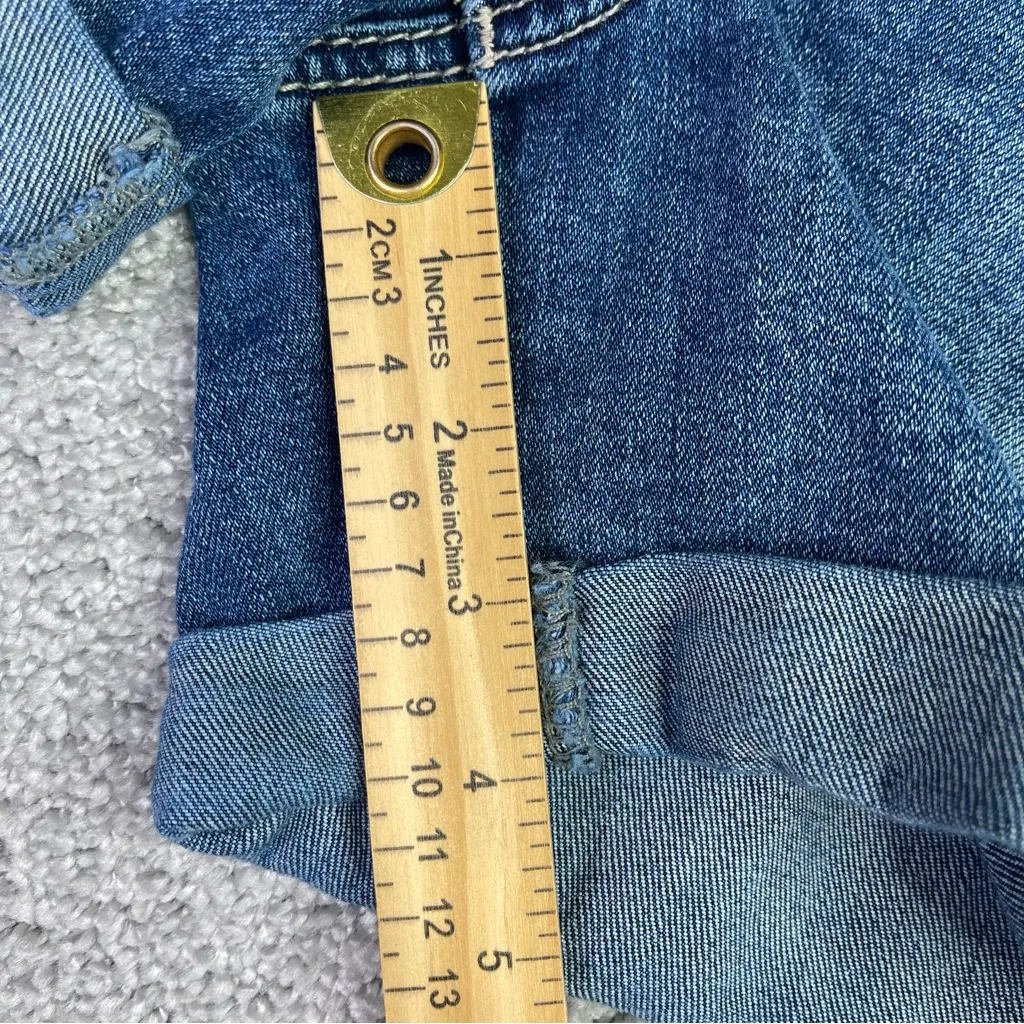 Silver Jeans Boyfriend Shorts Women's 29 Blue Low Rise Relaxed Distressed Cuffed - Image 8