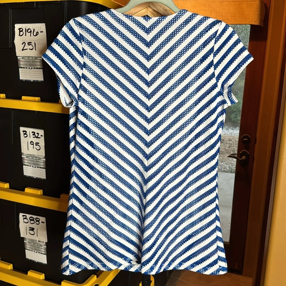 Miraclesuit Everyday Shapewear Blue & White Fitted Cap Sleeve Blouse Size Small - Image 9